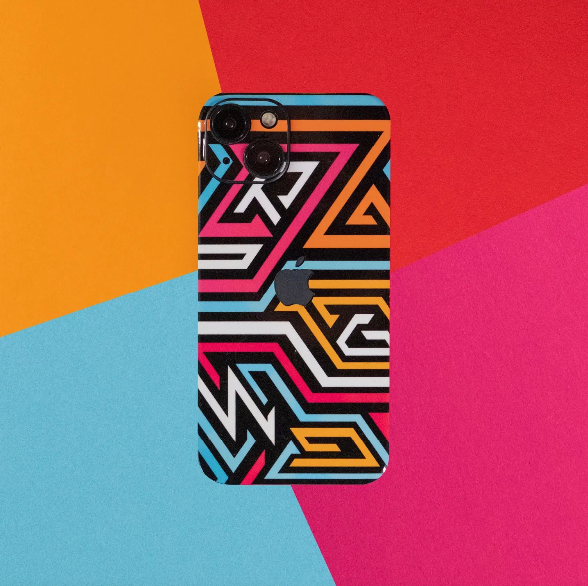 iPhone 14 graffiti skin