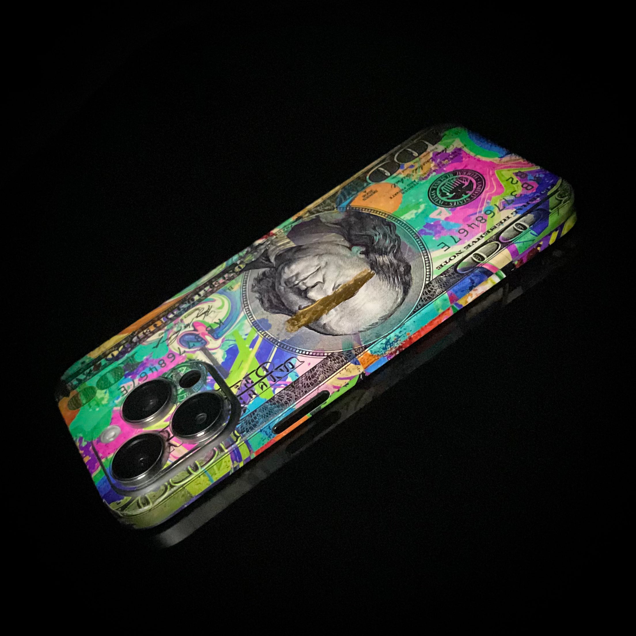 Skin iPhone 12 avec Benjamin Matt en or 24K (copie)